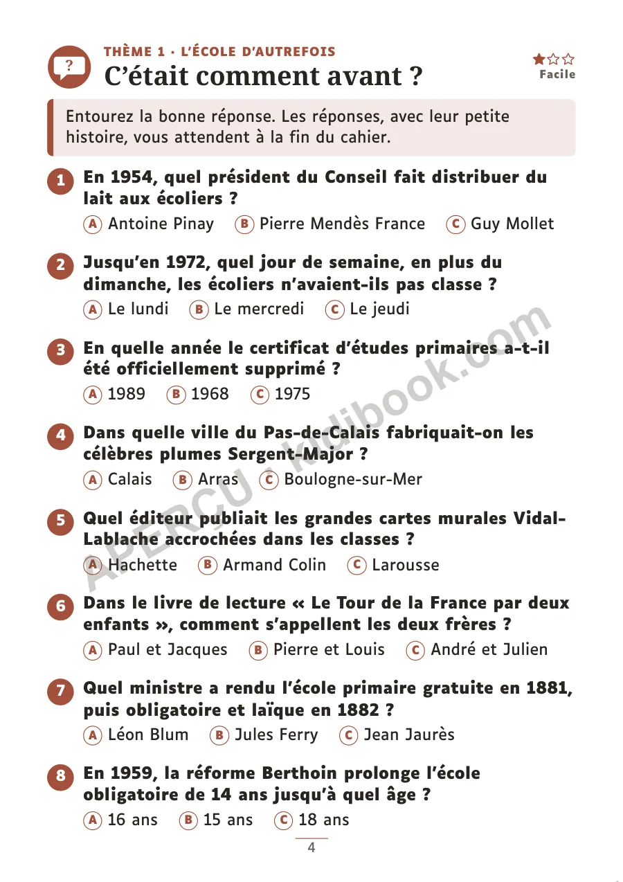 Page de quiz « C'était comment avant ? » avec huit questions sur l'école d'autrefois